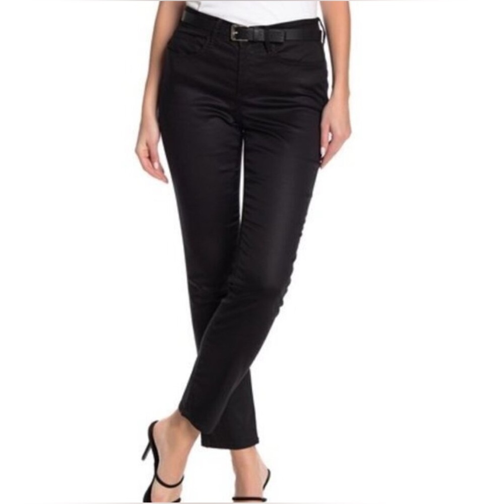 NWOT Perfect Fit Slimming Size 2 NYMJ SheriSlim Lift Tuck Technology Black Jeans